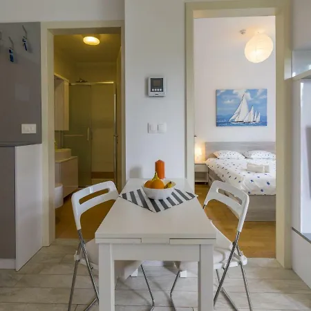 Apartments Mb Crikvenica Exterior photo